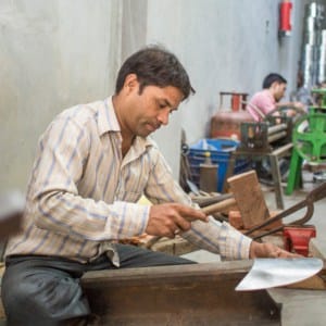 Anwar Saleem in a workshop.